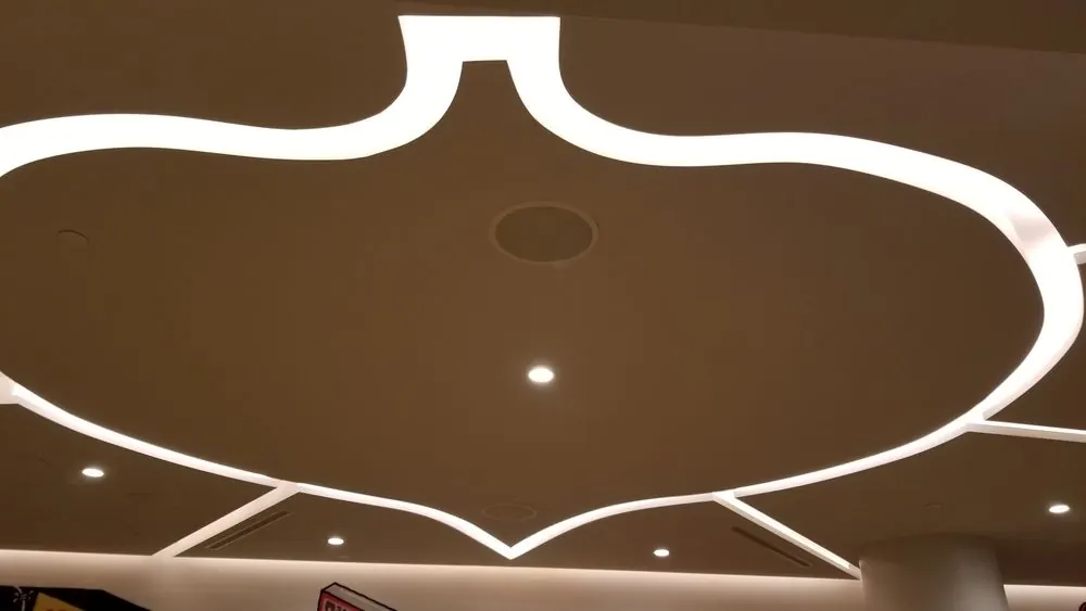 Ceiling lighting detail